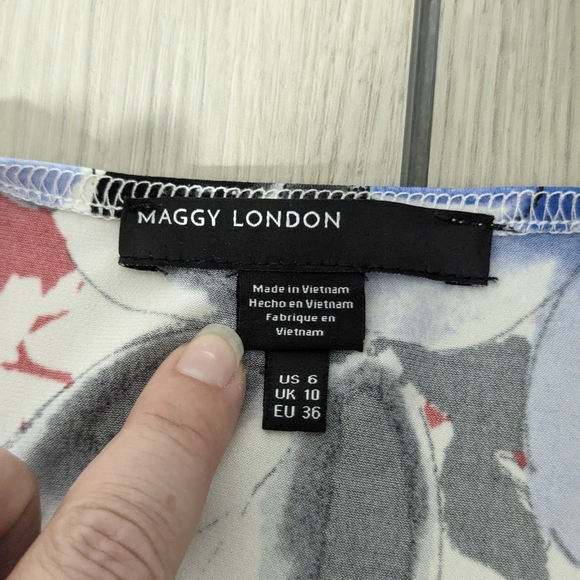 MAGGY LONDON red white blue floral midi dress size 6 - Picture 4 of 7